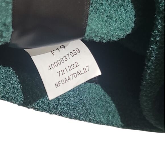 The North Face 200W Tundra Fleece Pullover Green Size Small - Picture 6 of 6